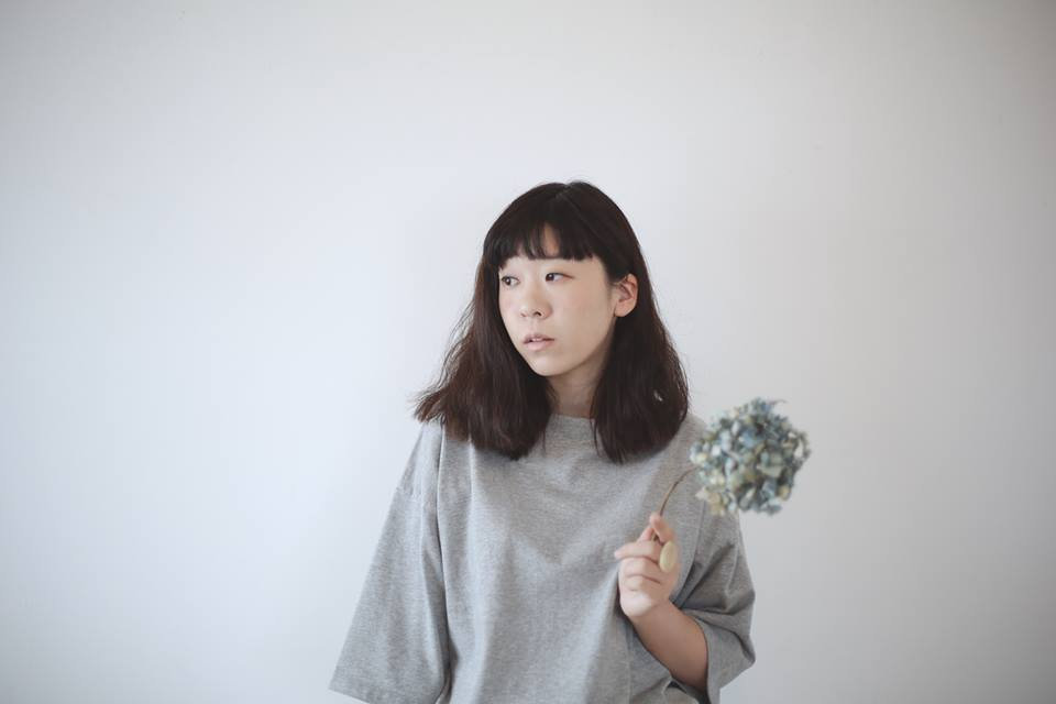 海辺の花屋 | Kana Wakareno