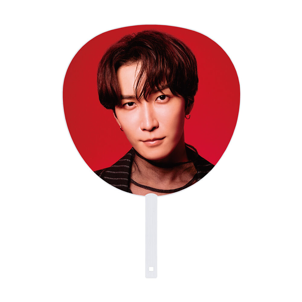 渡辺翔太】ジャンボうちわ | ファミクラストア オンライン