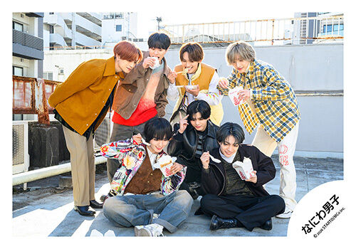 なにわ男子 | ファミクラストア オンライン