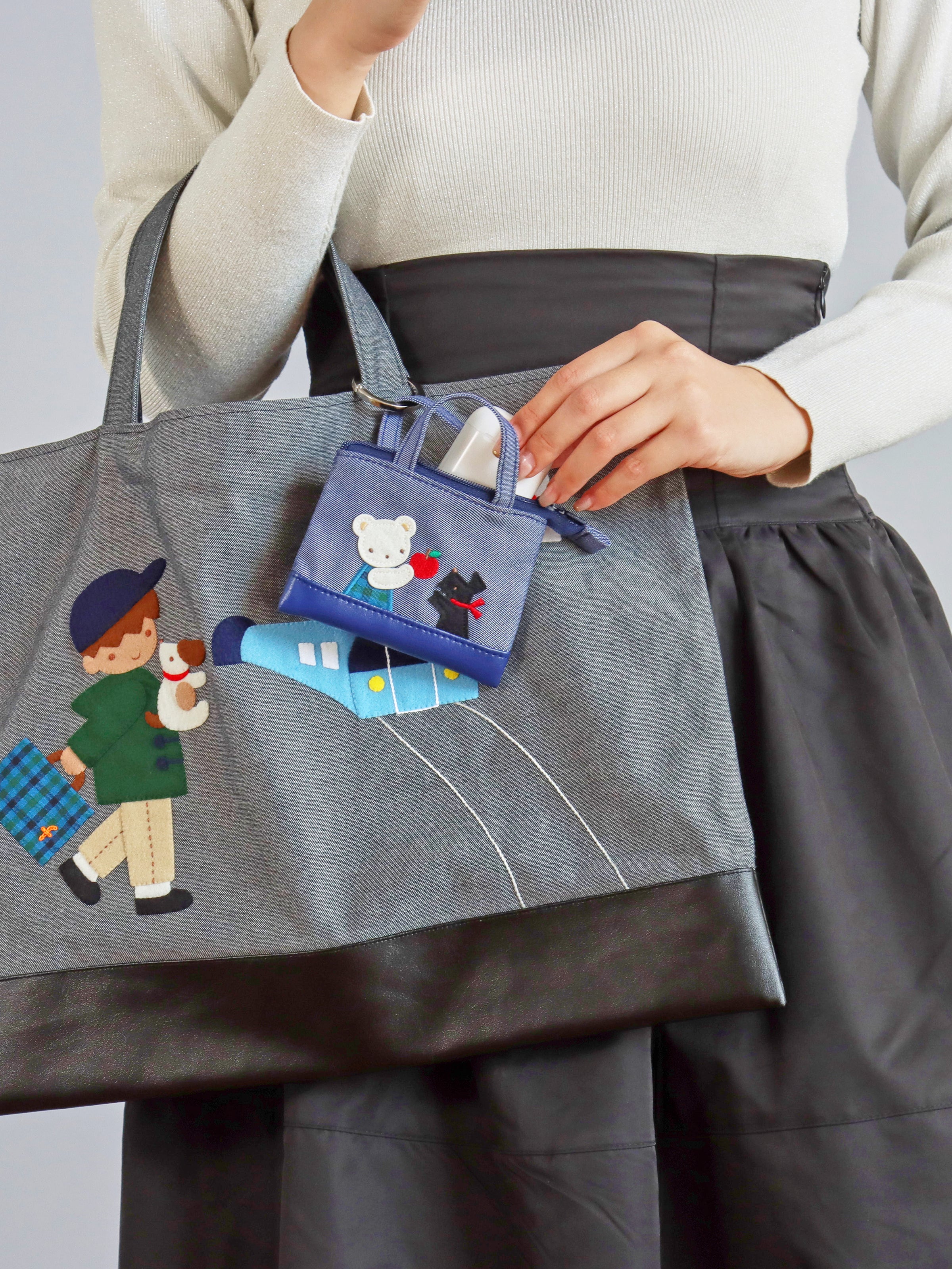 familiar ミニバッグ WH ミニデニムバッグ｜ファミリア公式オンライン