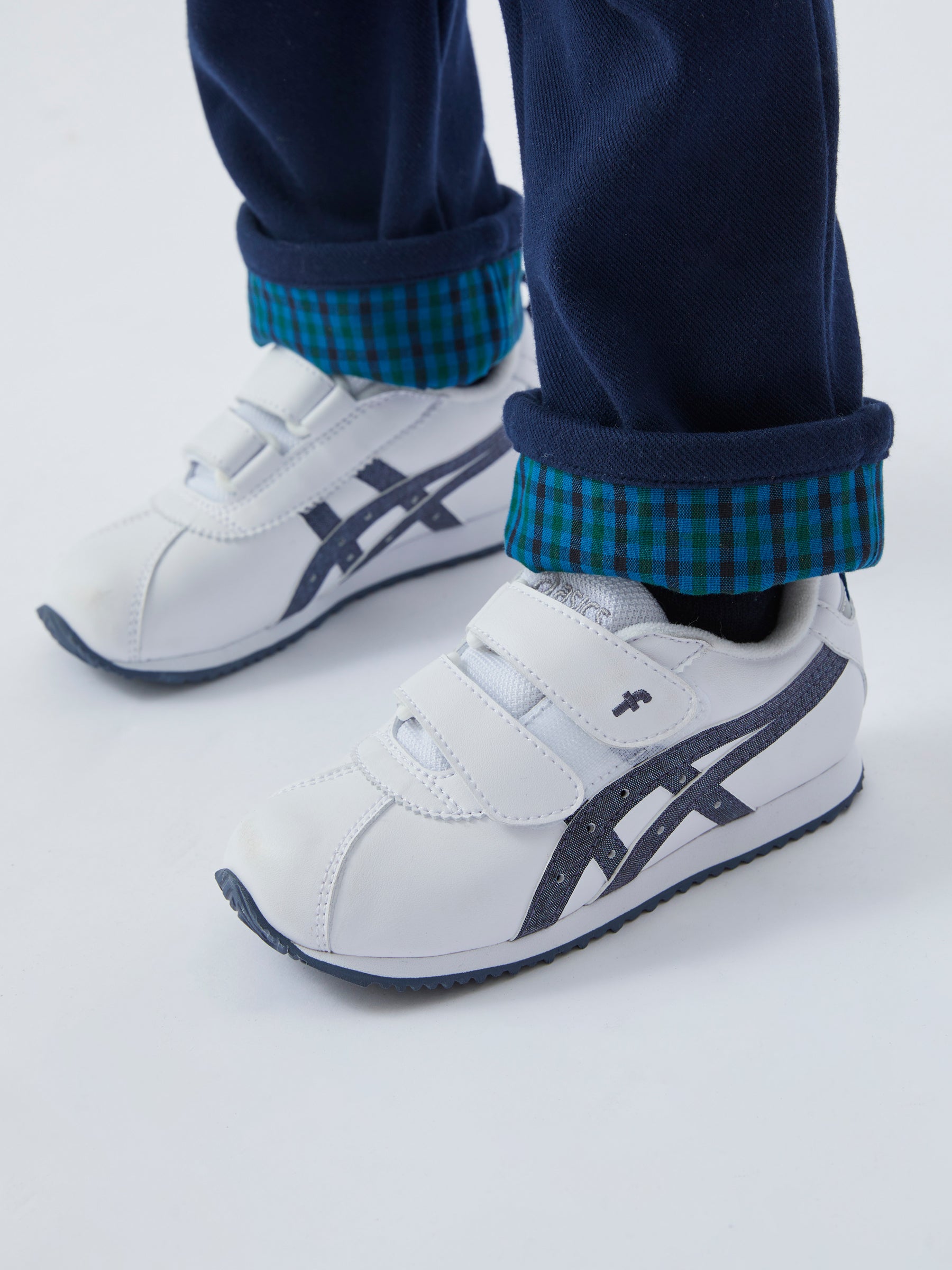 スニーカー〈アシックスキッズ × familiar〉 | ファミリア公式サイト