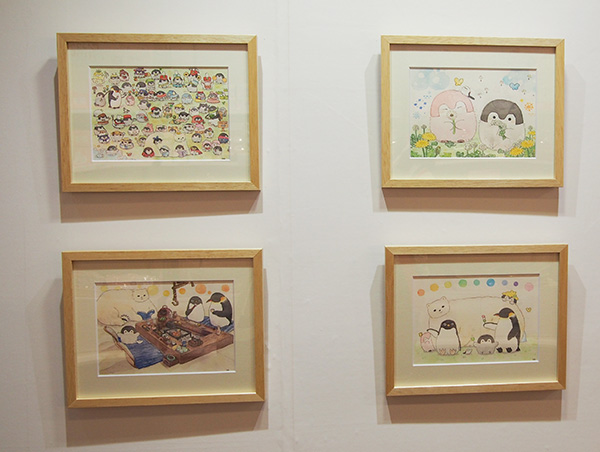 全国初開催のコウペンちゃん原画展 開場前に200人が大行列