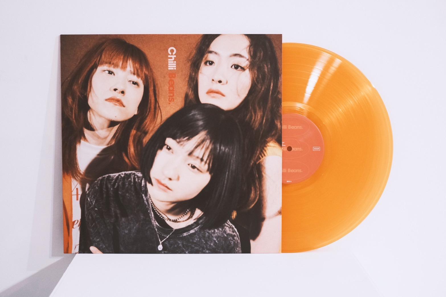 1st Album「Chilli Beans.」】5月8日(水)アナログ盤《再プレス