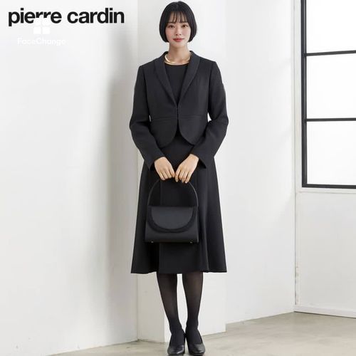 パネル切り替えのアンサンブル 7号・ブラック｜東京ソワール