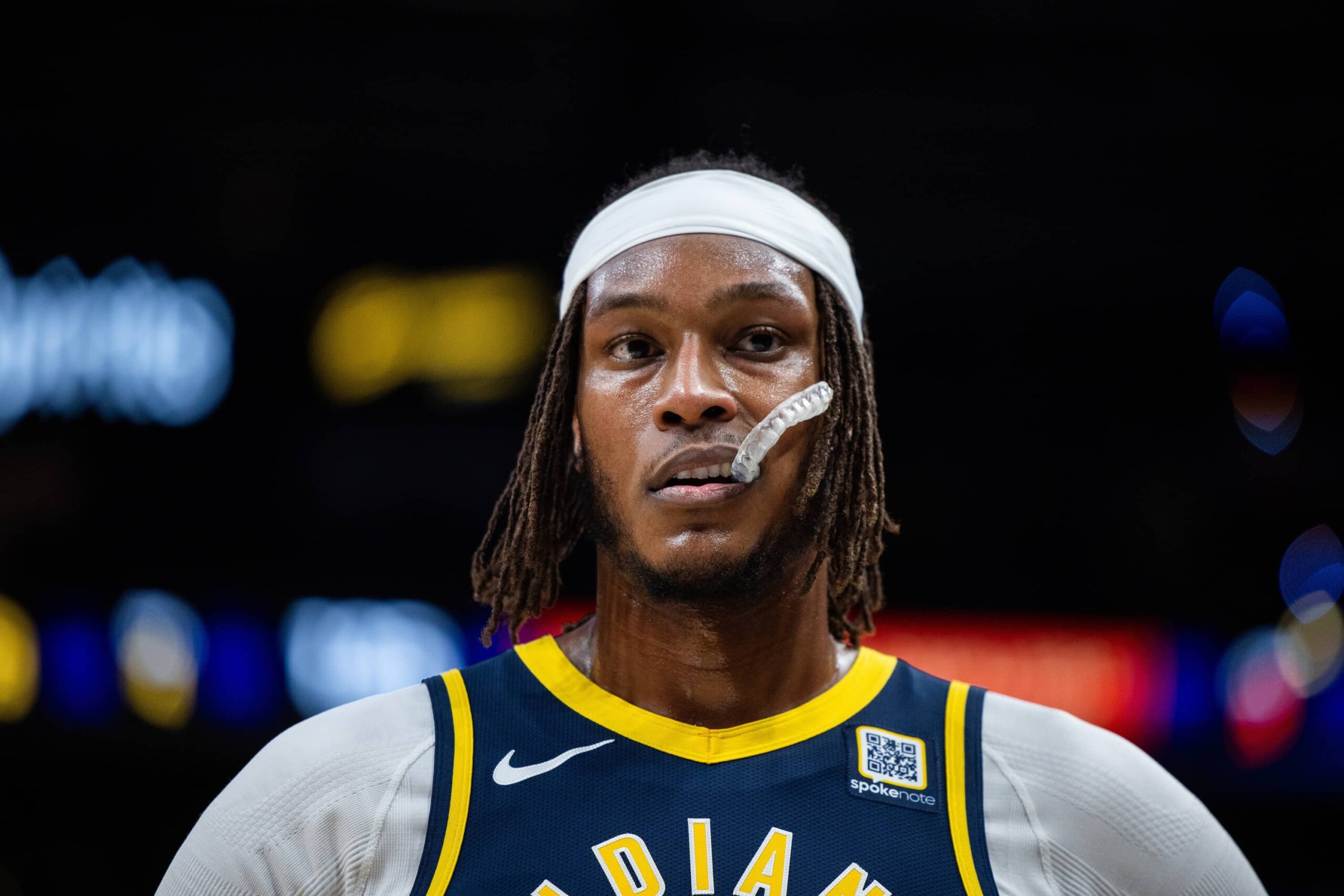 myles turner マイルズ・ターナー Myles Turner - Milwaukee Bucks