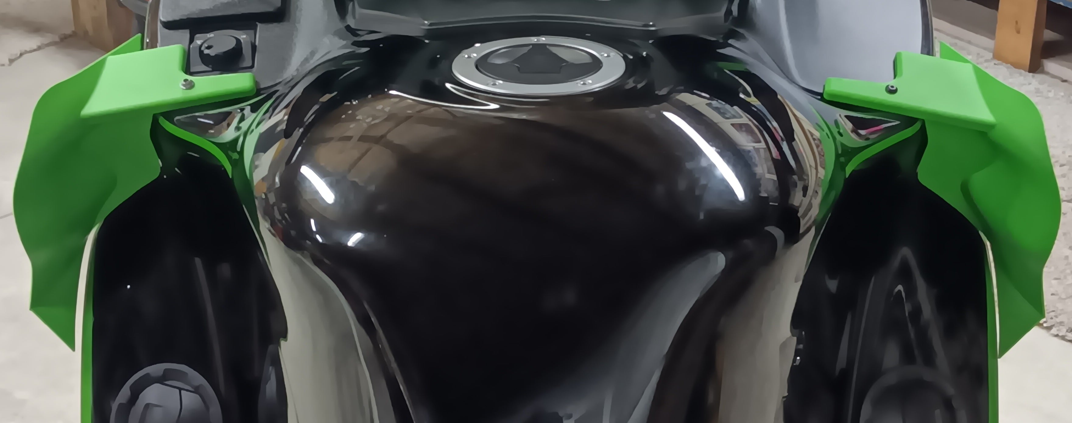 Kawasaki Concours 14 / GTR1400 side fairing extension