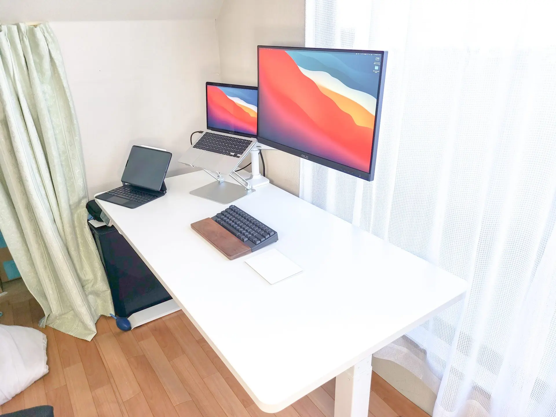 エルゴトロン LXレビュー】モニターアームの最適解【最強】