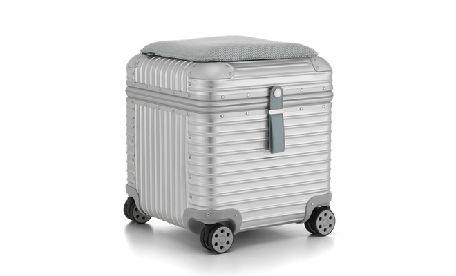 リモワ、ヴィトラの初コラボレーション「RIMOWA Vitra 2025」が発売