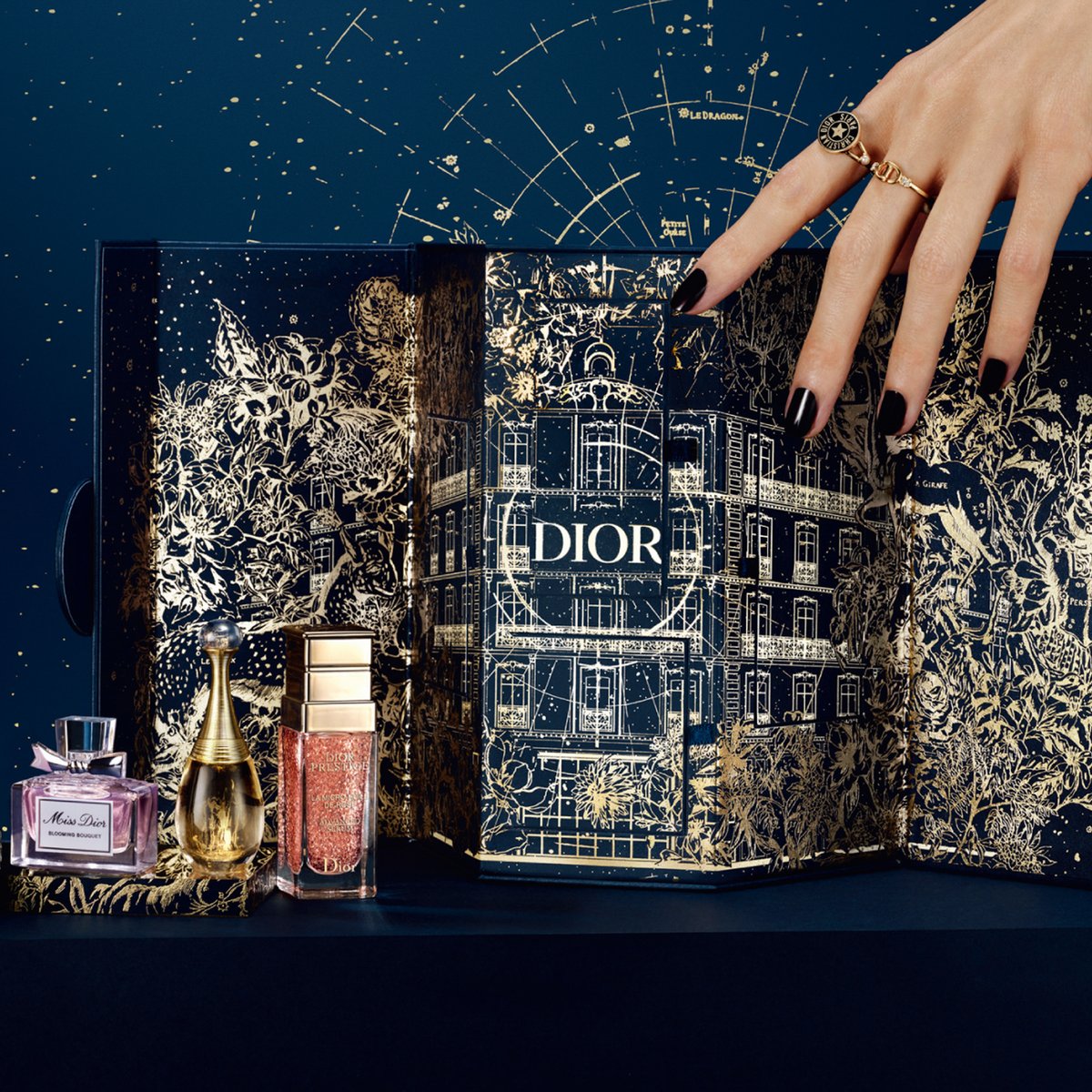 ディオール：ミッドナイトブルーのボックス入りコフレが登場