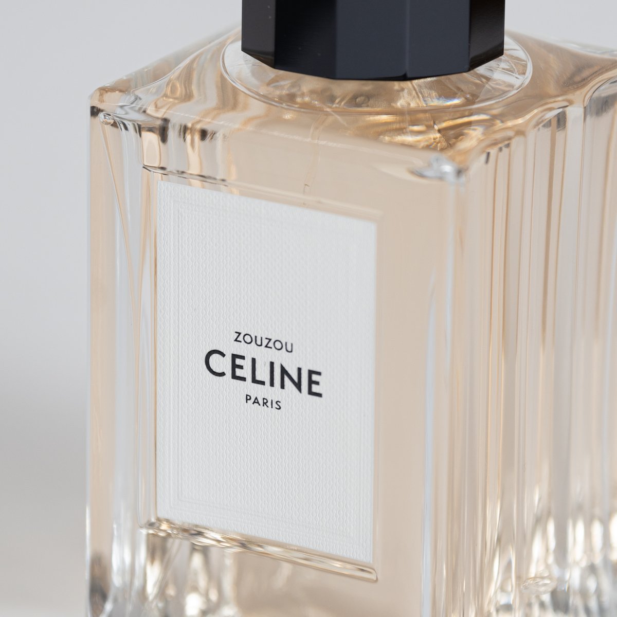 日々是コスメ】心に煌めきを宿してくれそうな「セリーヌ」の新作