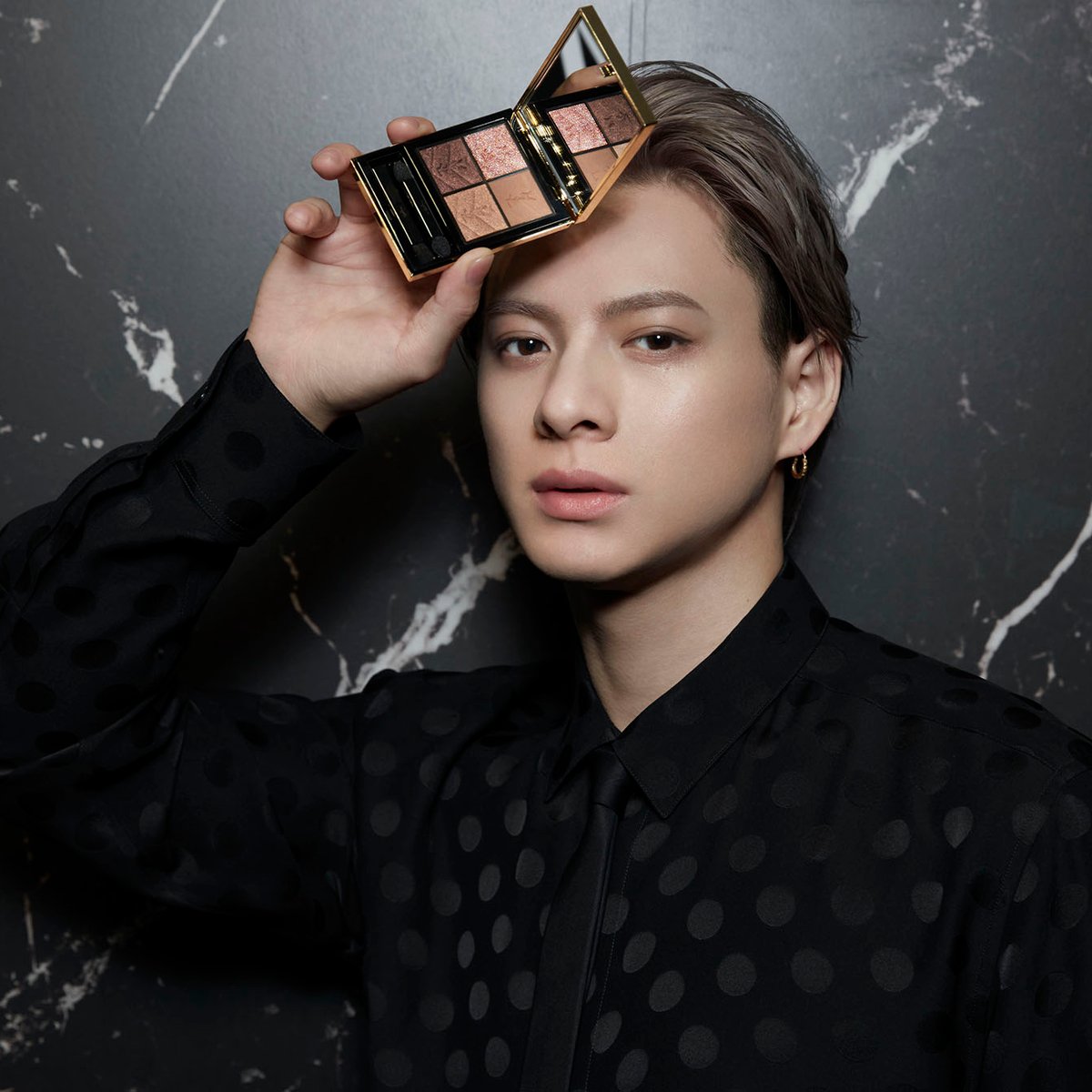 美品 SaintLaurent サンローラン ブローチ メタル 平野紫耀さん着用 美