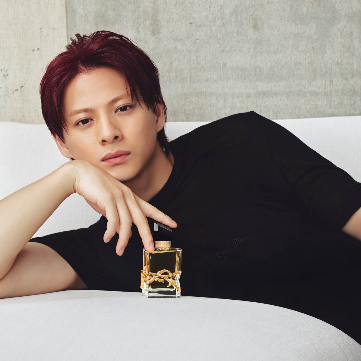 平野紫耀が愛する“自由”の香り、YSL「リブレ オーデパルファム」その