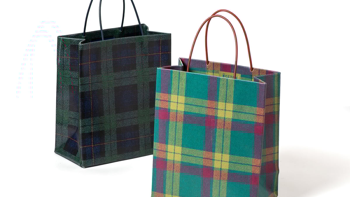 伊勢丹新宿店が毎回完売の「レザーペーパーバッグ」を再販、紙の