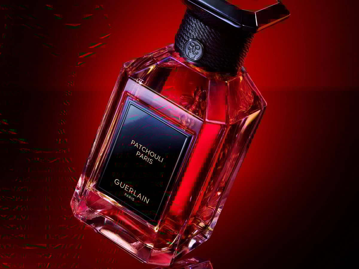 ゲランの最高峰フレグランスからパチュリの香りが登場 終わらないパリ