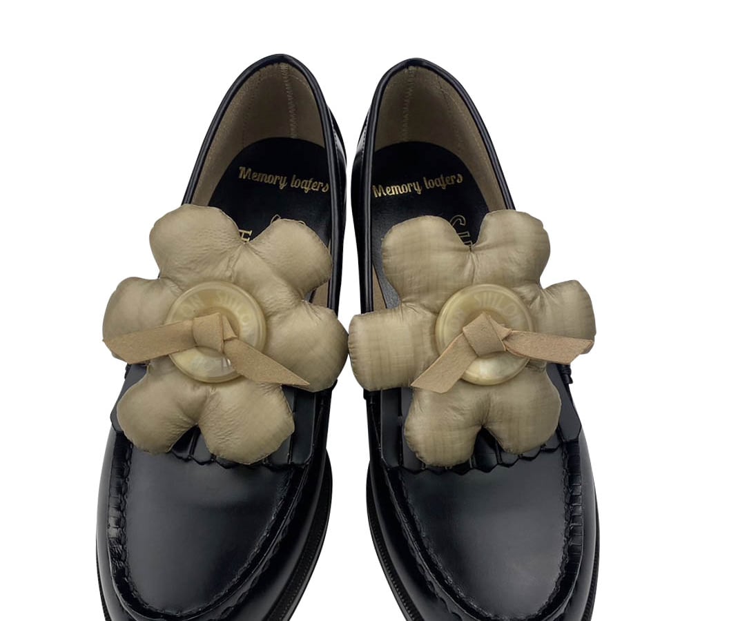 シーロン×ハルタ新作 花とリボンをモチーフにしたローファーを発売