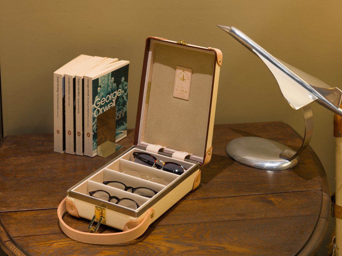 グローブ・トロッターが金子眼鏡とコラボ アイウェア専用キャリー