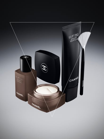 シャネル「LL プロ」シリーズからピールマスクが登場 つるりと均一な肌