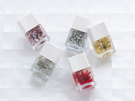 ネイルズ インクがホログラム入りカラーを発売 速乾ネイルから“理想の