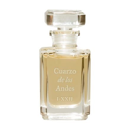 フエギア 1833」が濃度100％フレグランスエッセンス「プーラ