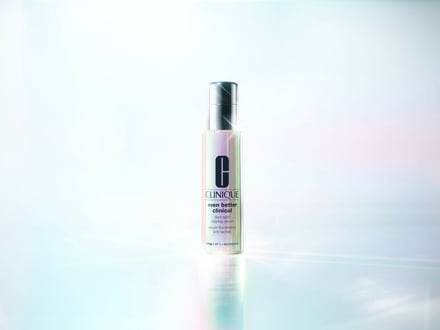 クリニーク「イーブンベター」の新作美容液が登場 ナイアシンアミドと2