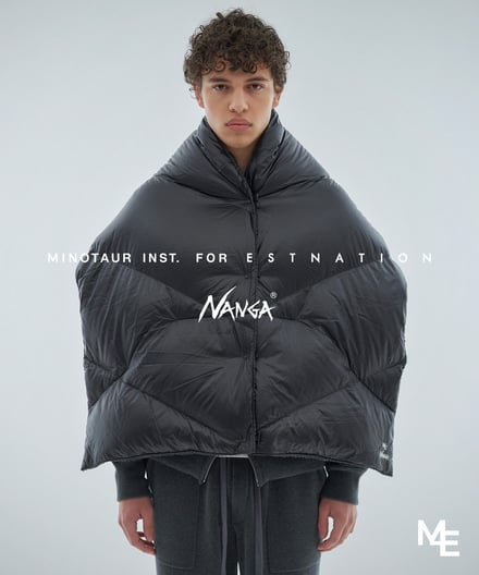 M4Eとナンガがコラボ 利便性の高いダウンポンチョマフラーを発売