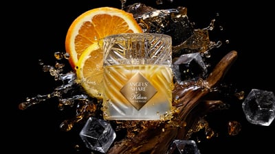 キリアン パリ」トップセラーの香りに複雑さと奥深さをプラスした