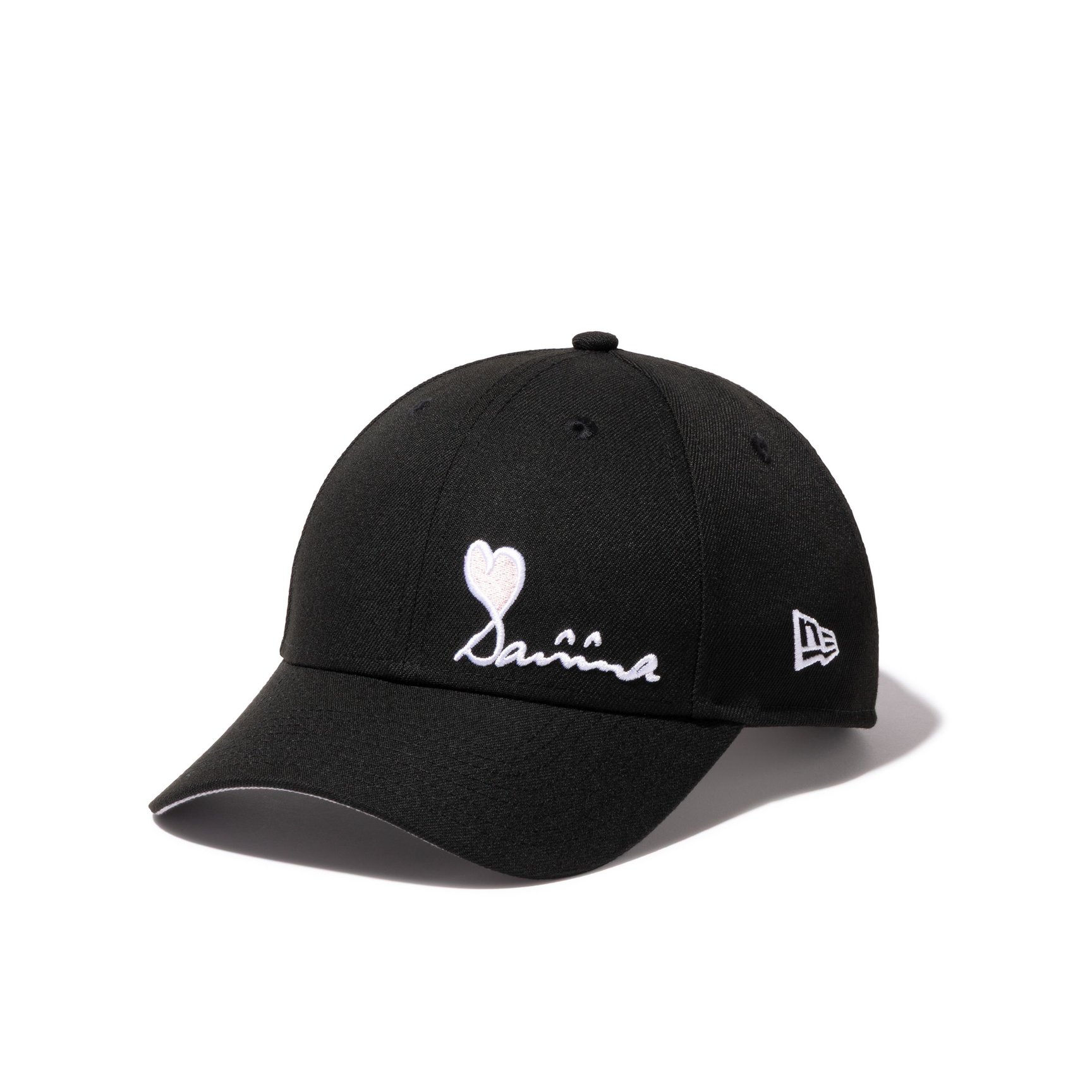 ニューエラが明石家さんまと初コラボ、「9FORTY」全6型を発売