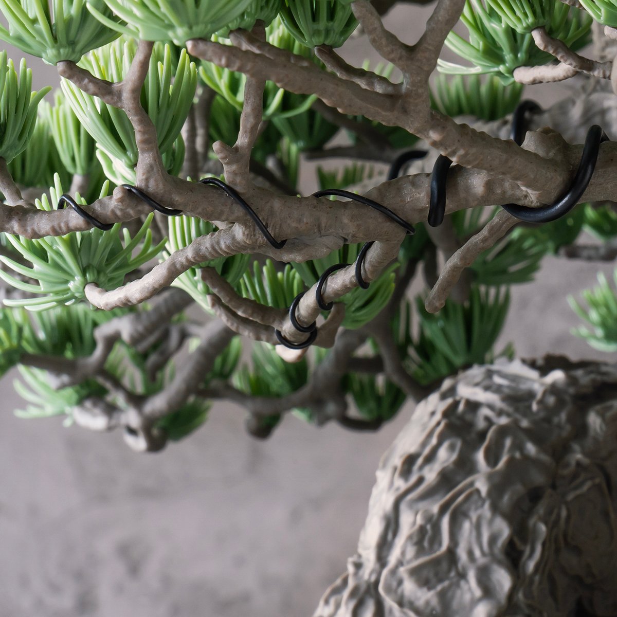 盆栽のプラモデルが登場、ネイバーフッド SRLとバンダイがコラボで製作