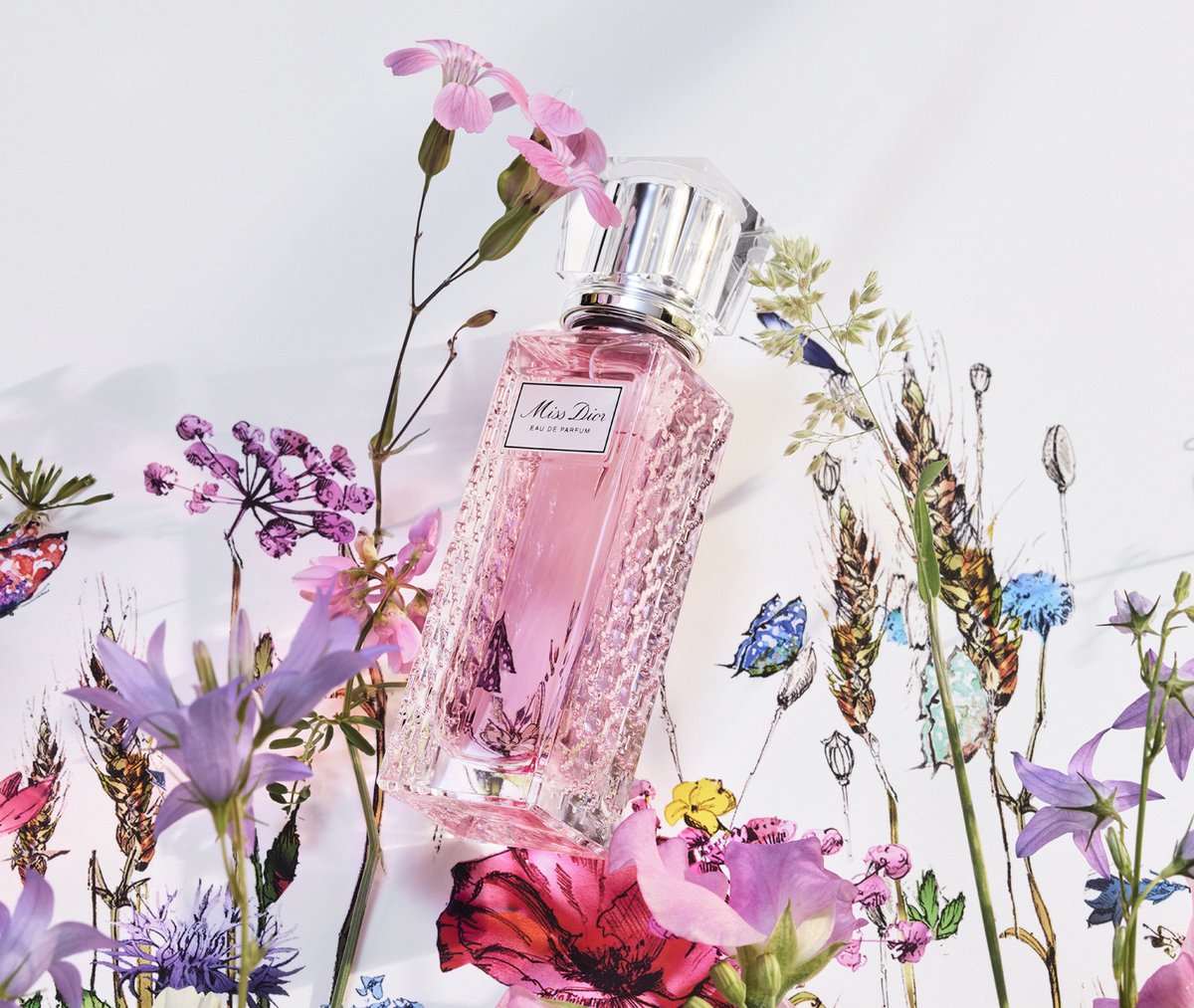 ディオールから新香水「ミス ディオール オードゥ パルファン ローラー