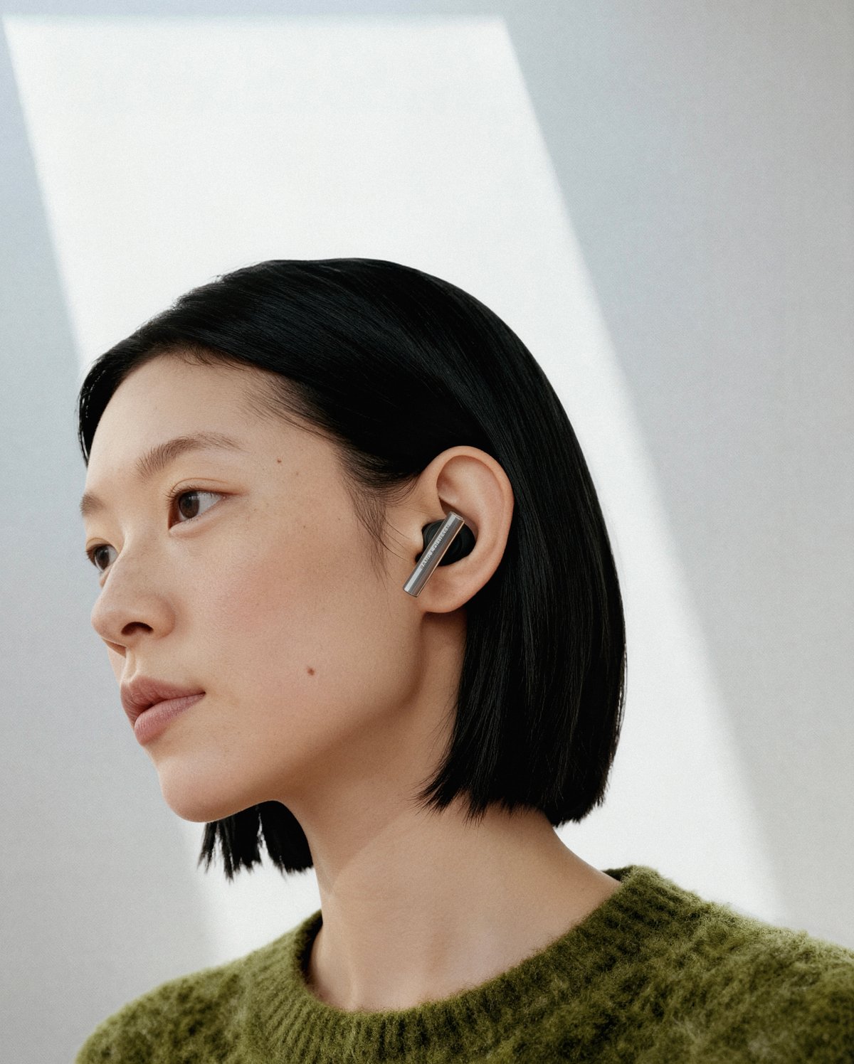 バング＆オルフセンが新作イヤホン「ベオ グレイス」を発売 A8が