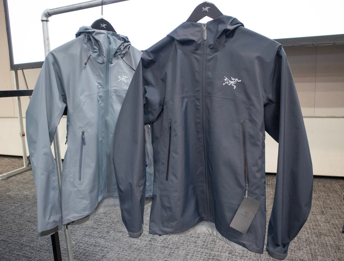 アークテリクスが定番のベータジャケットをリニューアル ゴア社と共同