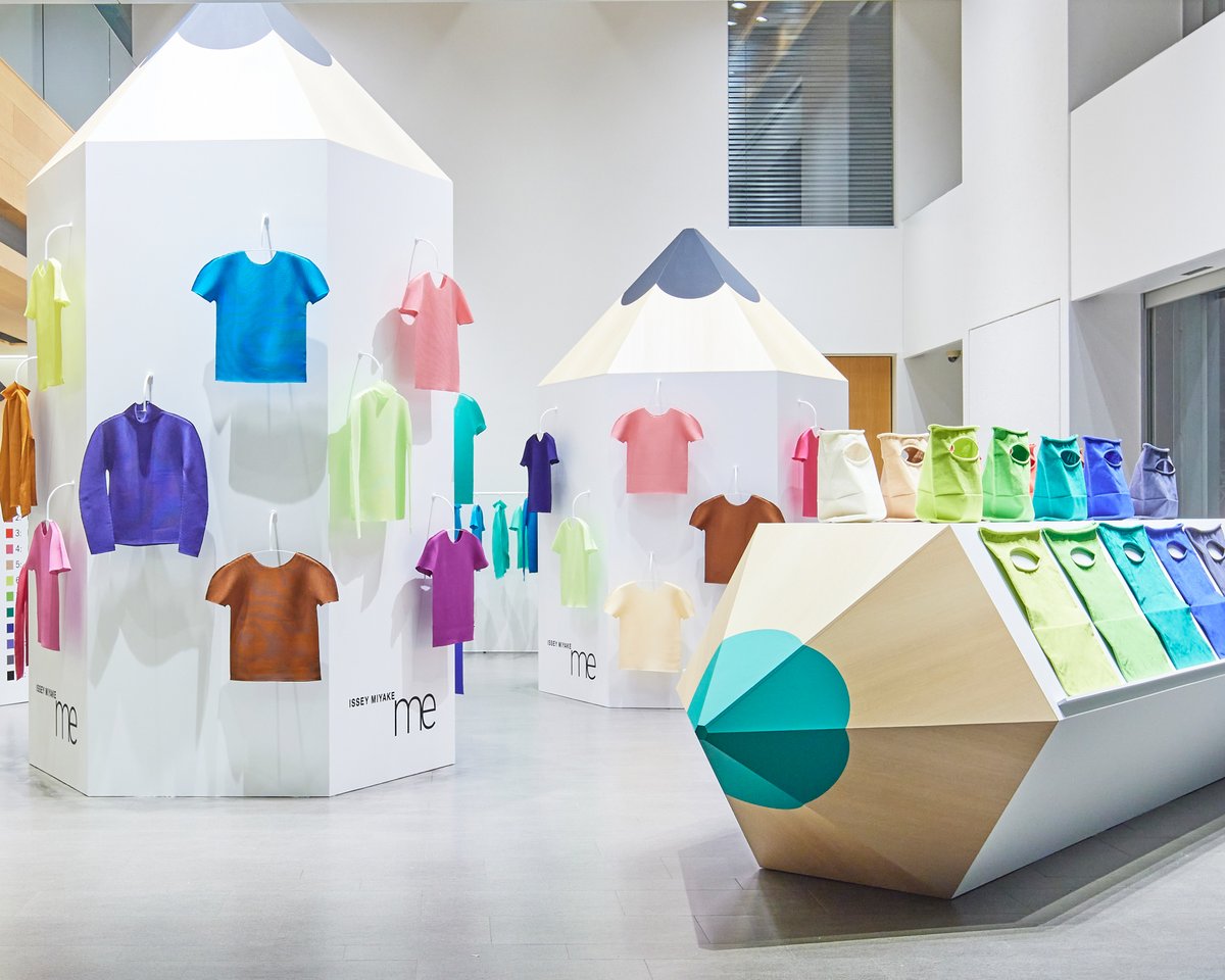 ミー イッセイ ミヤケ」が代官山で期間限定イベント開催、カラフルな