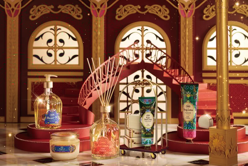 2024年クリスマスコフレ】サボン：エレガントなフローラル・グリーンの