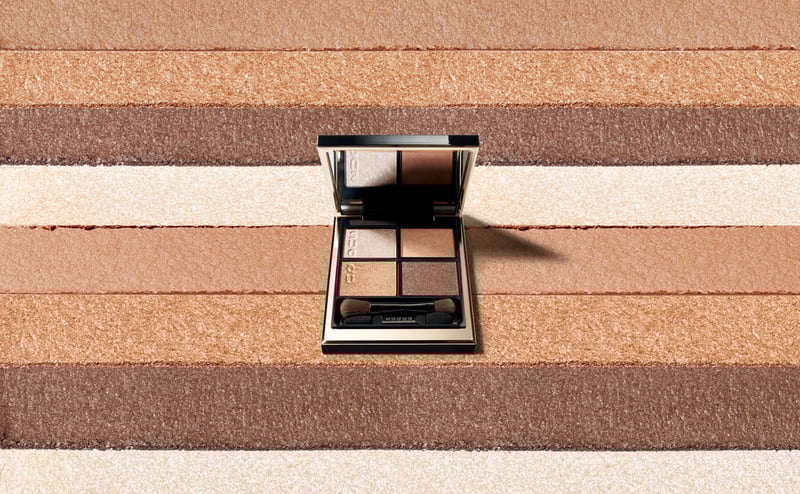 SUQQUが人気のアイシャドウパレットに肌になじむベージュカラーの新色