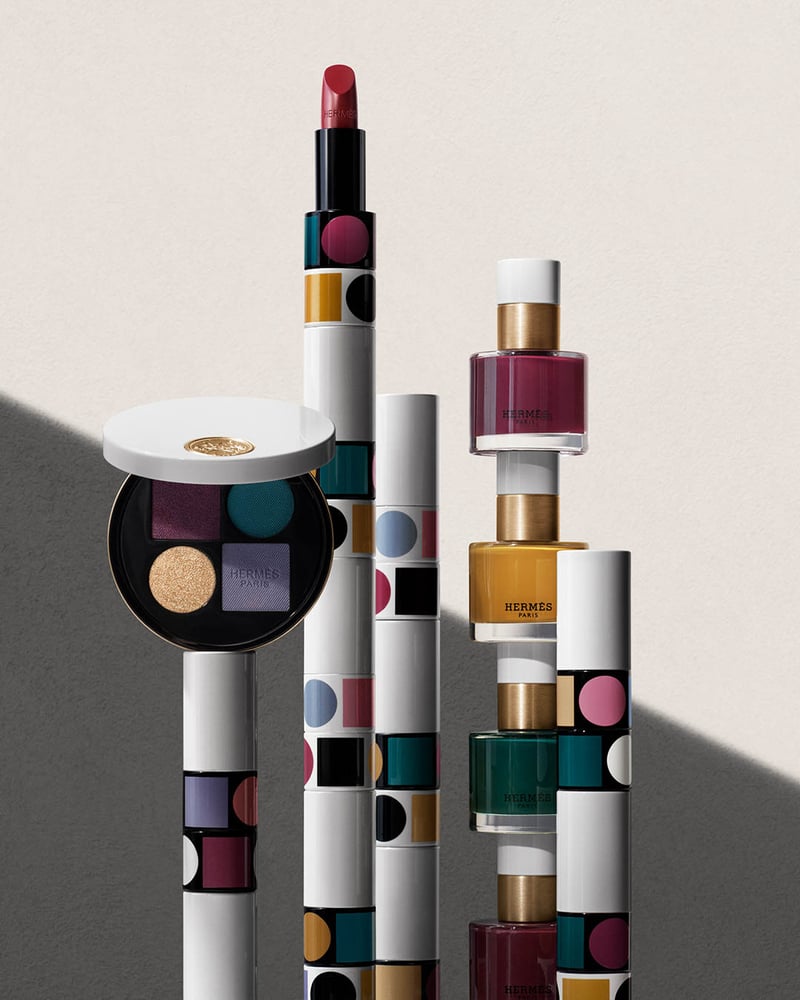 2025年秋コスメ】エルメス：メゾンを象徴する円と四角に着想したアイ