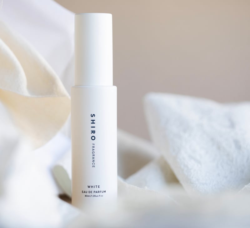 シロのフレグランス「ホワイト」が数量限定で復刻 透明感のある