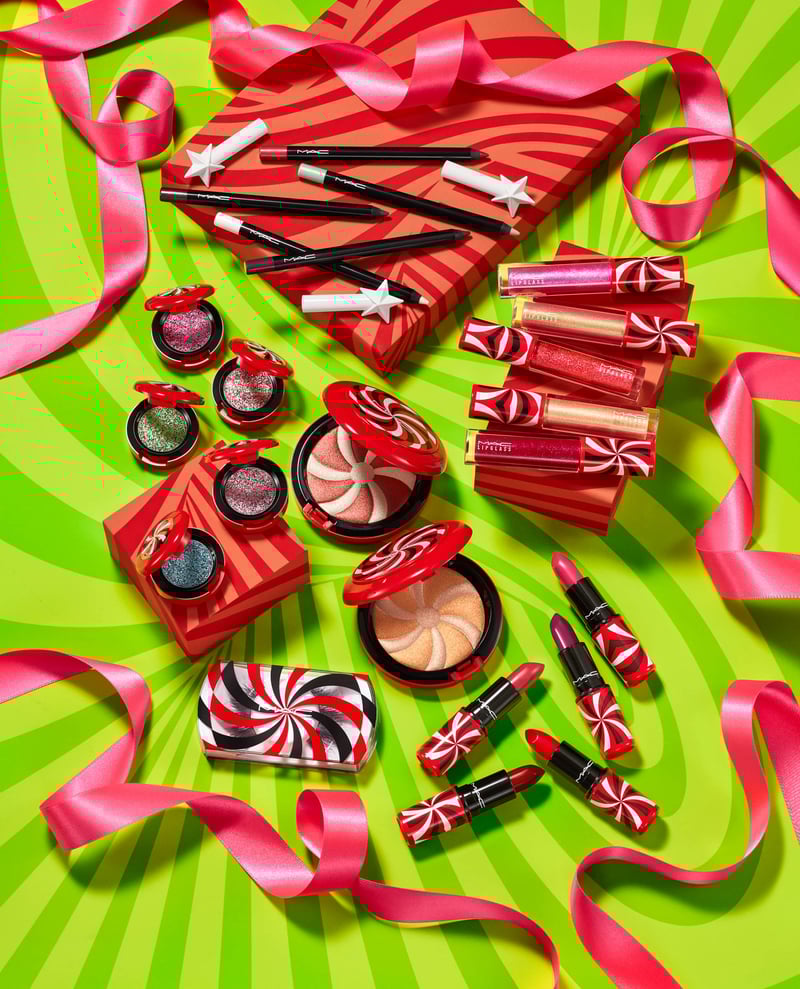 ホリデーコフレ2021】M・A・C：メイクでイリュージョン クリスマスの