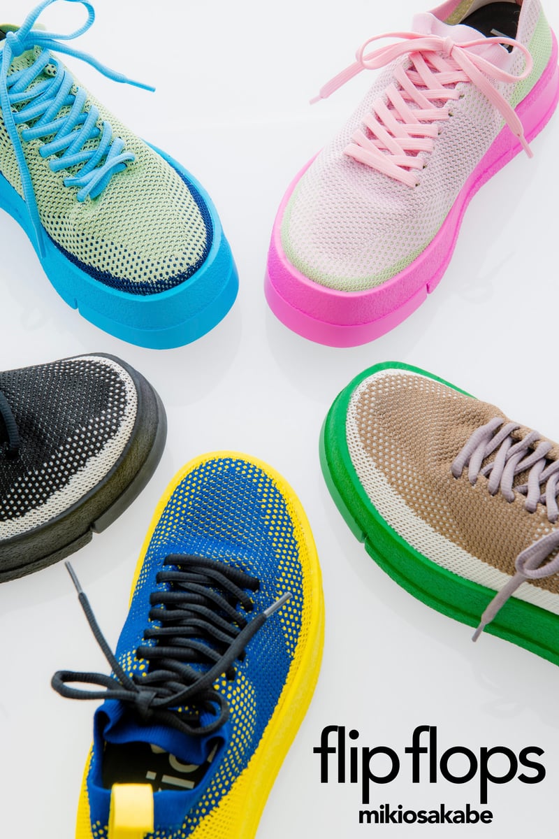 ミキオサカベがビーチサンダルの素材を使用した新作シューズを発売、全