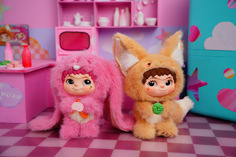 WAKUKU シークレット 超未来 SUPER FUTURE ワクク ぬいぐるみ アジアで