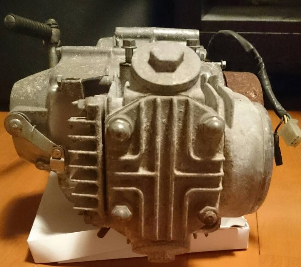 モンキーのAB27エンジンを友人から格安で手に入れた！放置エンジンの