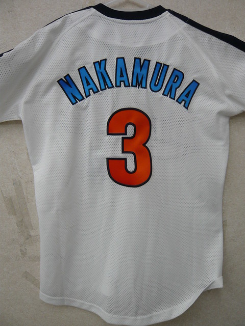 近鉄時代の中村紀洋選手復刻ユニフォーム – オリックスバファローズ