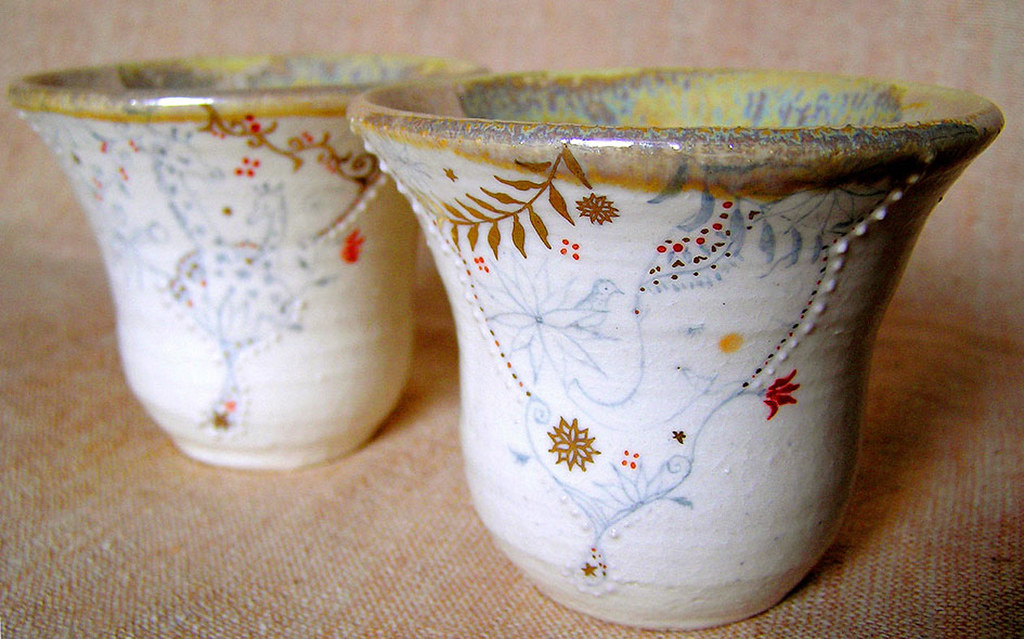 その時、その人のお皿」陶芸家MAJOによるお皿の絵付けのWS | ハーブ