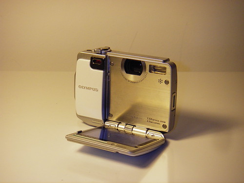 Olympus IR-500 - Camera-wiki.org - The free camera encyclopedia