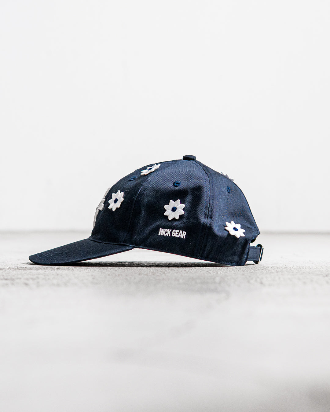 通販] NICK GEAR(ニックギア) 3D Flower Logo Cap 商品ページ – fazeone