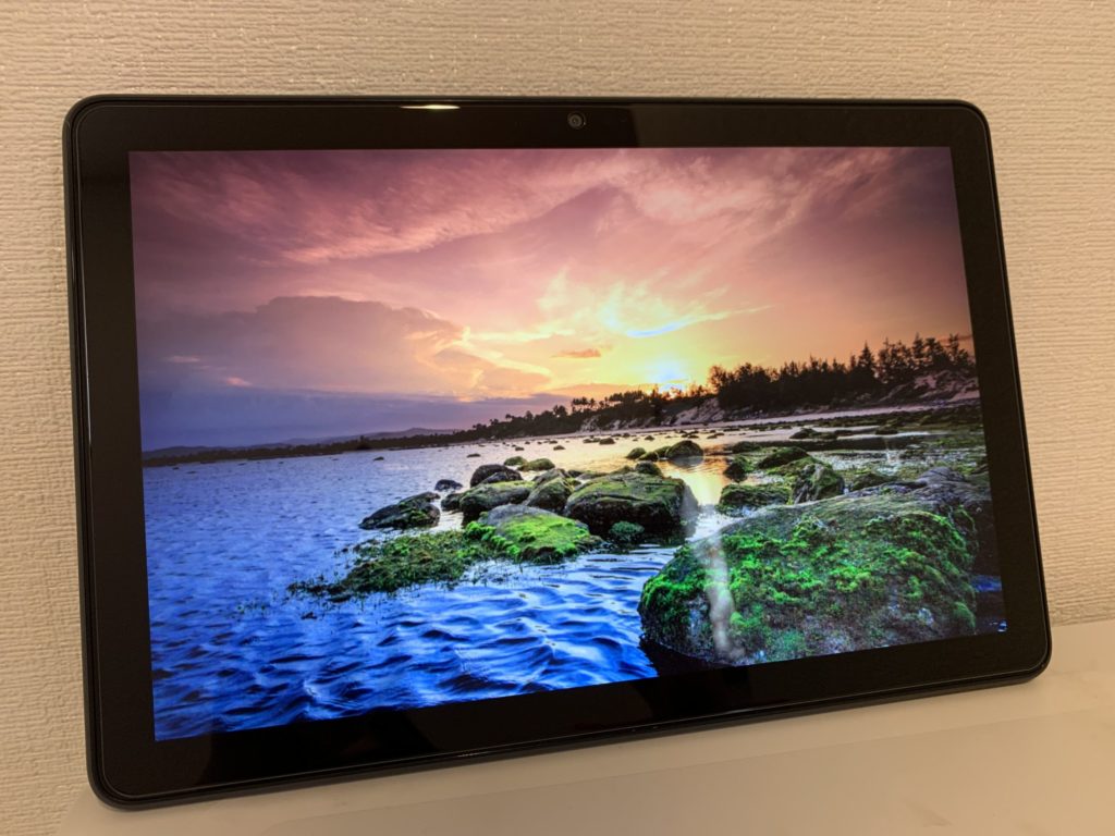 Fire HD 10 Plus – 32GB / Amazon を買ってみたので性能や使用感を