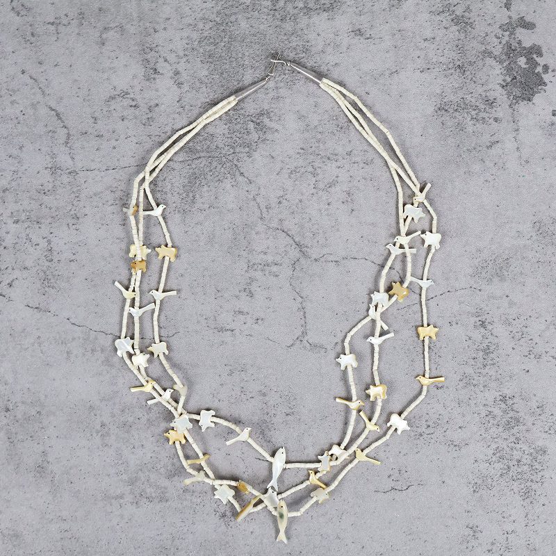 ズニ族 動物 生成り アイボリー ビーズ ネイティブアメリカン Native