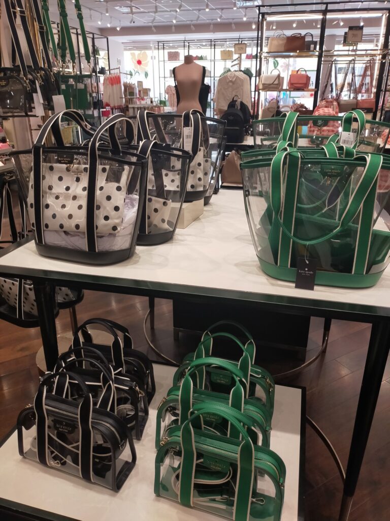 kate spade ハワイ店刺繍入りかごバッグ (値下げ) kate spade ハワイ店