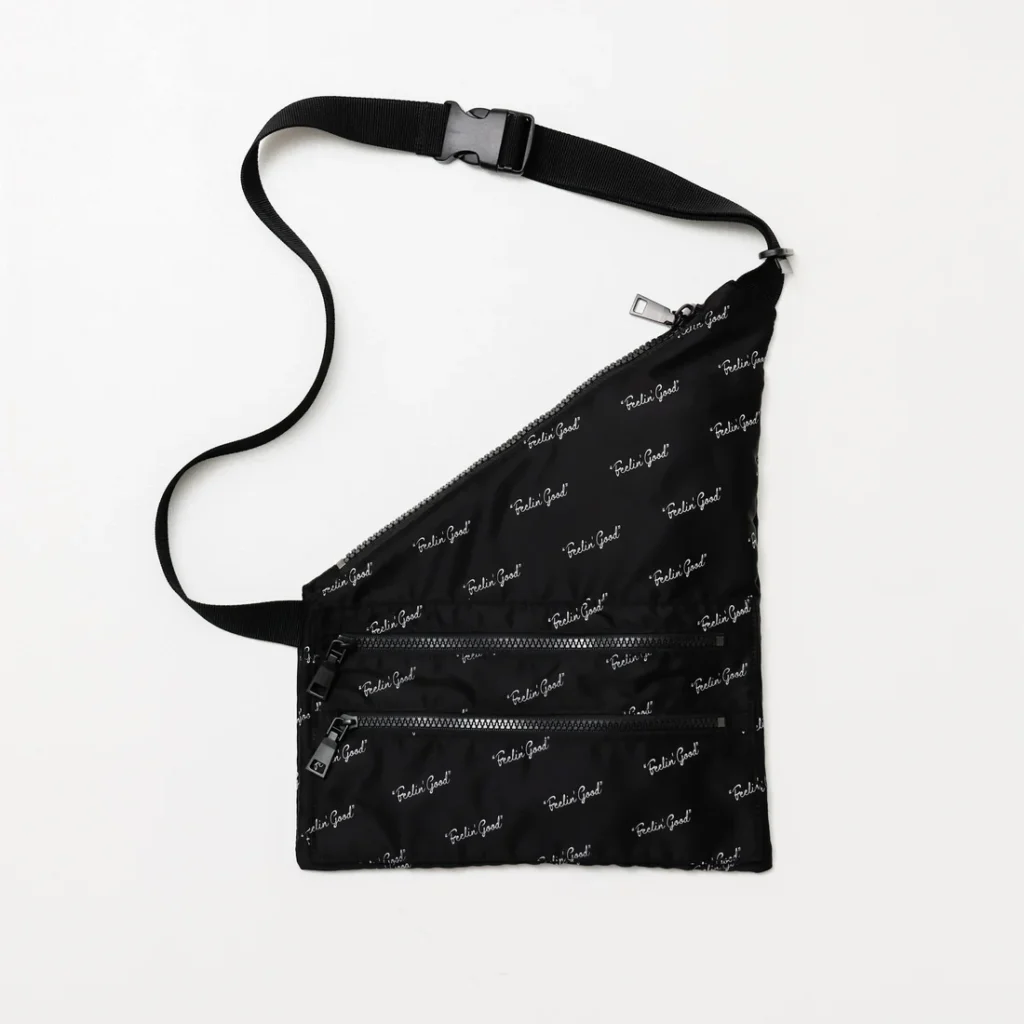 藤井風グッズのサコッシュとウィンディちゃんはおすすめ | 機嫌よく生きる