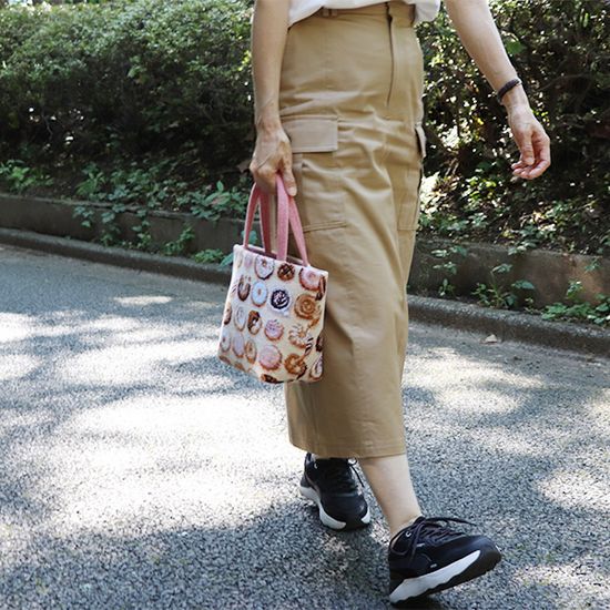 モグモグドーナツ バッグ L/MOG-243170(ベージュ): LOVERARY BY FEILER