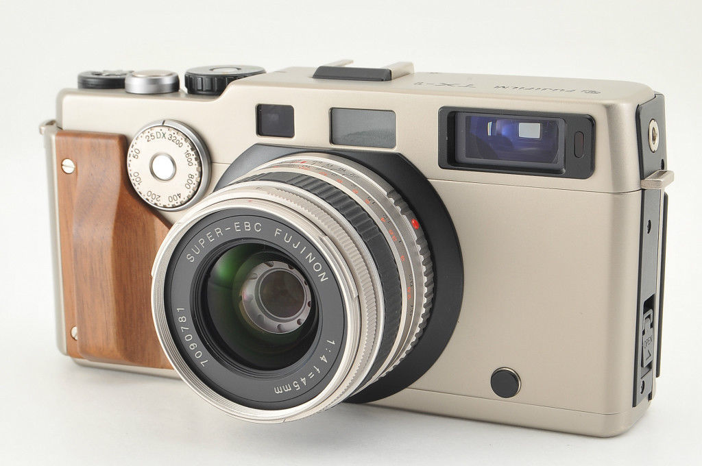 フジフィルム TX-1 (TX-2)｜新品価格に肉薄するほどの買取価格